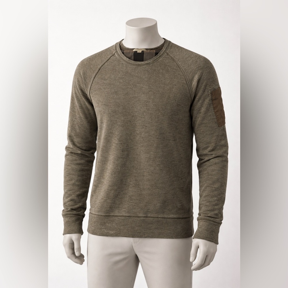 Vintage Burberry Men's Dark Olive Long Sleeve Tee